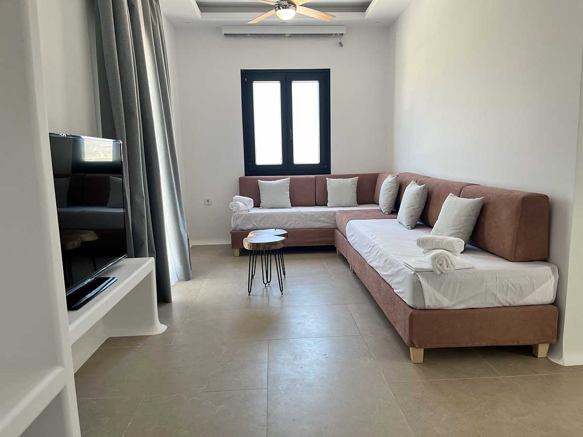 Naxos Suites